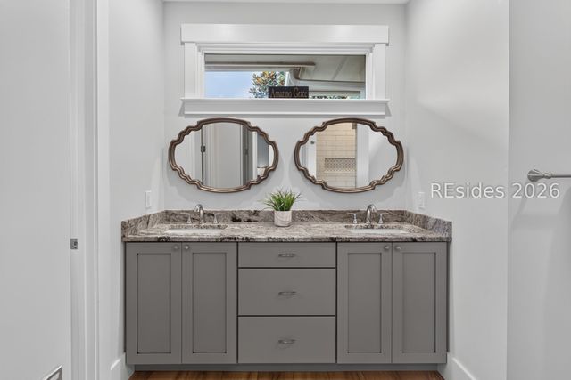 31 Oyster Bay Pl, Hilton Head Island, SC 29926