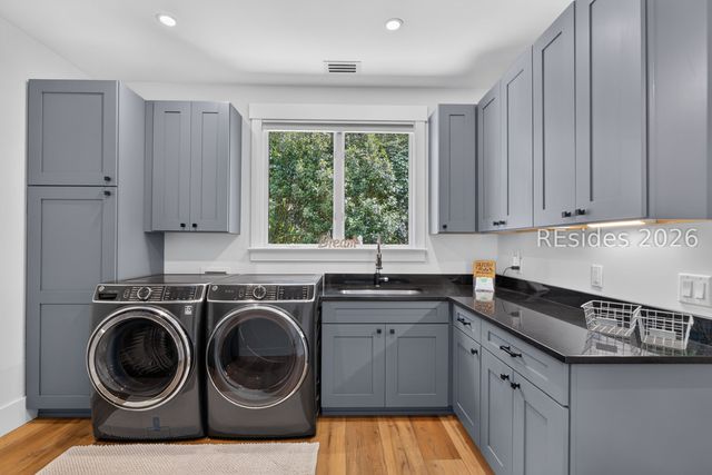 31 Oyster Bay Pl, Hilton Head Island, SC 29926