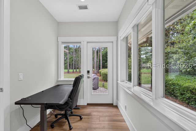 31 Oyster Bay Pl, Hilton Head Island, SC 29926