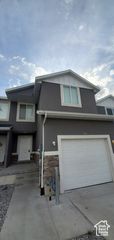831 N GLEN EAGLE CT, Tooele, UT 84074