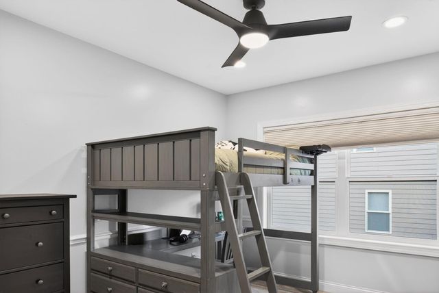 9889 Frederick Place, Eden Prairie, MN 55347