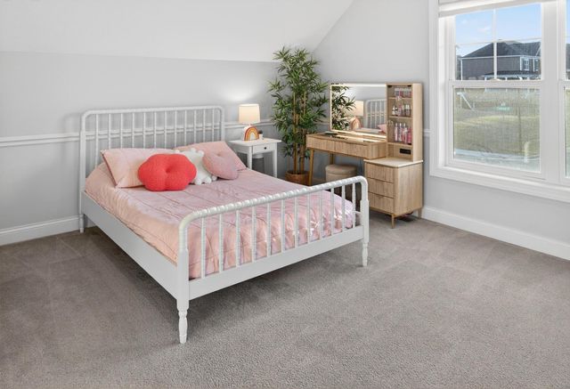 9889 Frederick Place, Eden Prairie, MN 55347