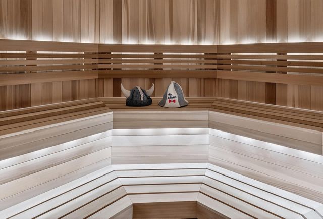 9889 Frederick Place, Eden Prairie, MN 55347