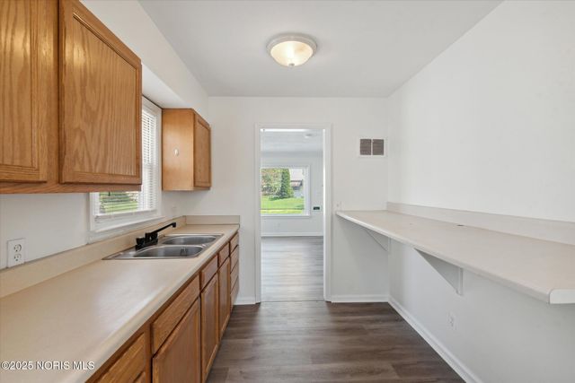 1901 Alvin Street, Toledo, OH 43607