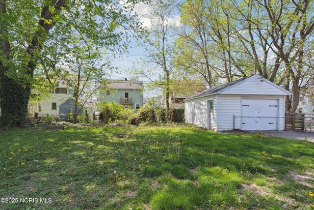 1901 Alvin Street, Toledo, OH 43607