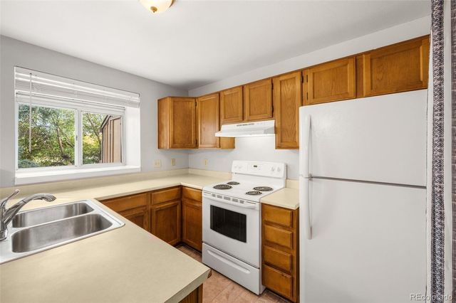 3066 W 107th Place B, Westminster, CO 80031