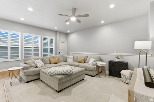 11348 S SANDBANK WAY, South Jordan, UT 84009