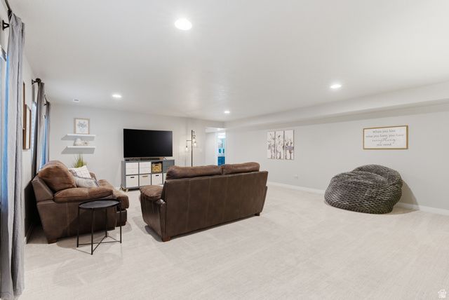 11348 S SANDBANK WAY, South Jordan, UT 84009