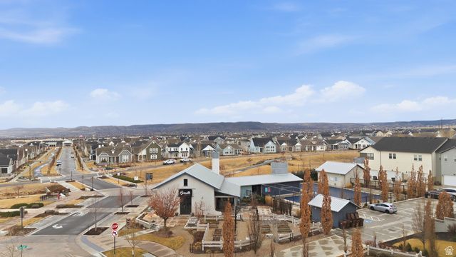 11348 S SANDBANK WAY, South Jordan, UT 84009