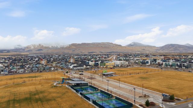 11348 S SANDBANK WAY, South Jordan, UT 84009