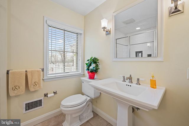 6507 DARNALL RD, Towson, MD 21204