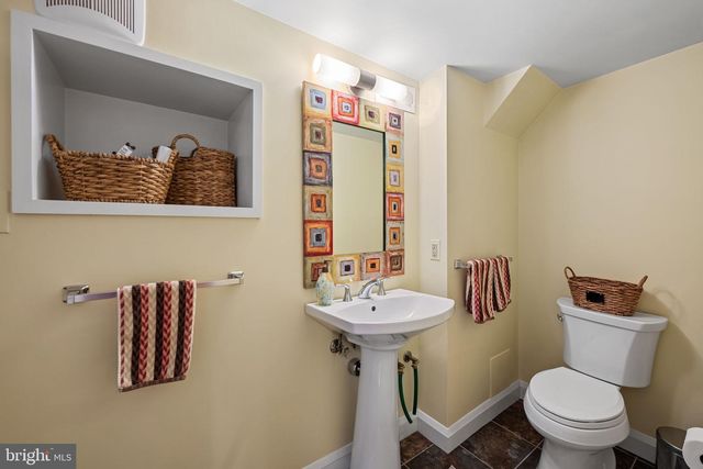 6507 DARNALL RD, Towson, MD 21204