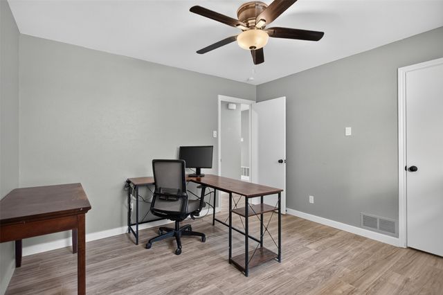 2303 Mccoy Road, Carrollton, TX 75006