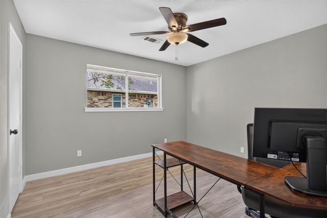 2303 Mccoy Road, Carrollton, TX 75006