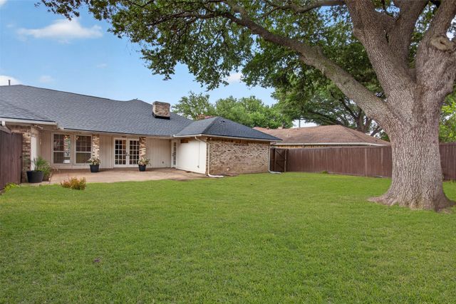 2303 Mccoy Road, Carrollton, TX 75006