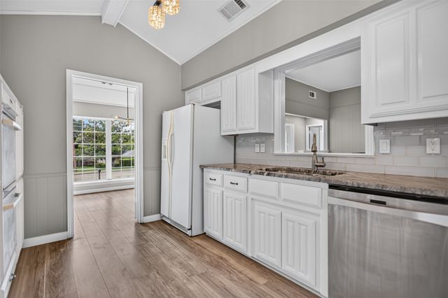 2303 Mccoy Road, Carrollton, TX 75006