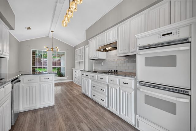 2303 Mccoy Road, Carrollton, TX 75006