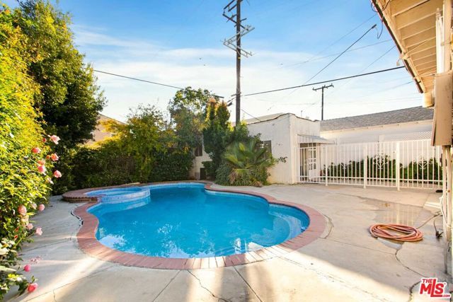 486 S Sherbourne Drive, Los Angeles, CA 90048