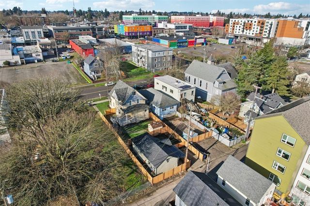 1213 S J Street, Tacoma, WA 98405