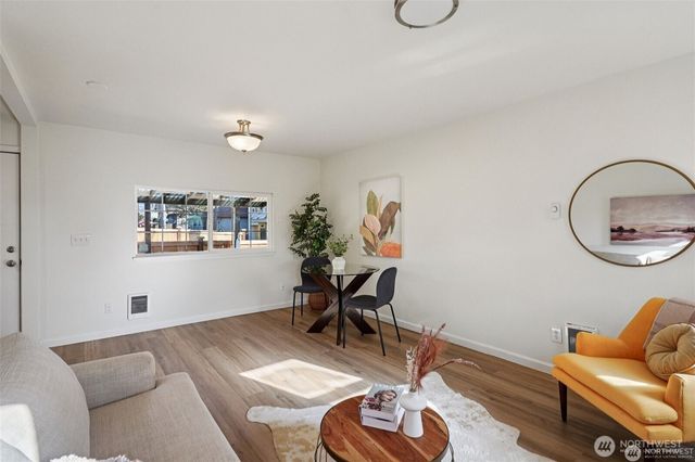 1213 S J Street, Tacoma, WA 98405