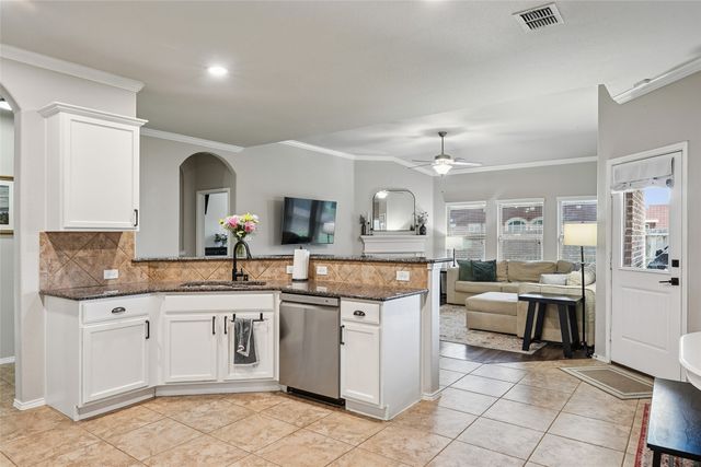 14325 Artisan Drive, Fort Worth, TX 76177