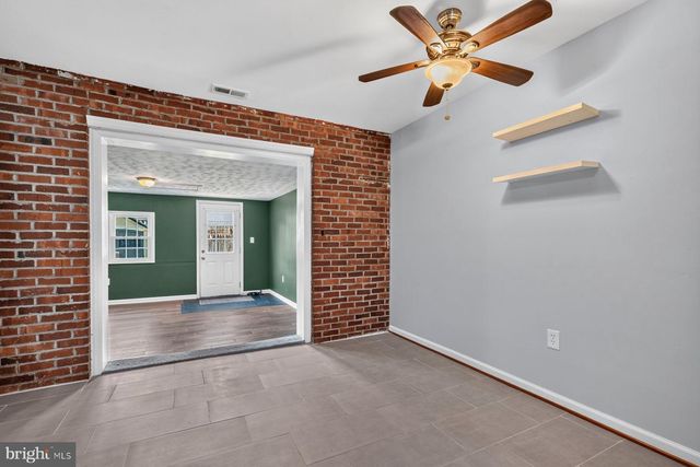 508 DAISY DR, Taneytown, MD 21787