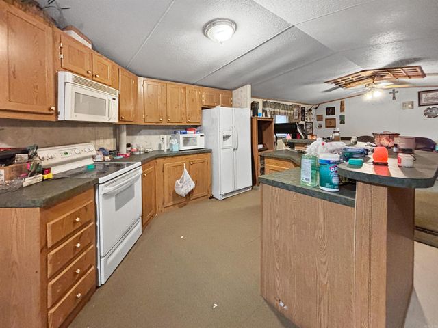 2666 Wine Dot Road, Malvern, AR 72104