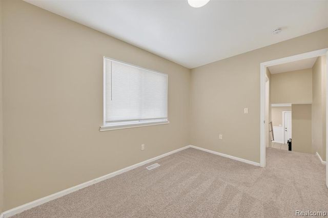 15654 Isabelle Street, Romulus, MI 48174