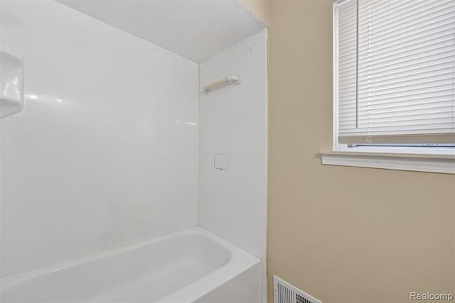 15654 Isabelle Street, Romulus, MI 48174