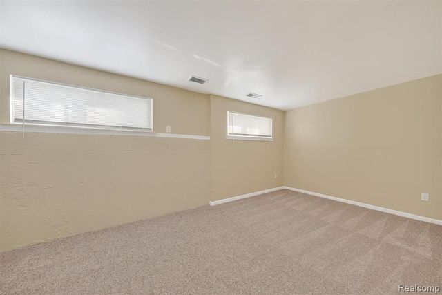 15654 Isabelle Street, Romulus, MI 48174