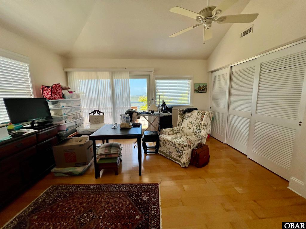 Image 14 of property listing at 1318 Duck Rd # G, Duck, NC 27949