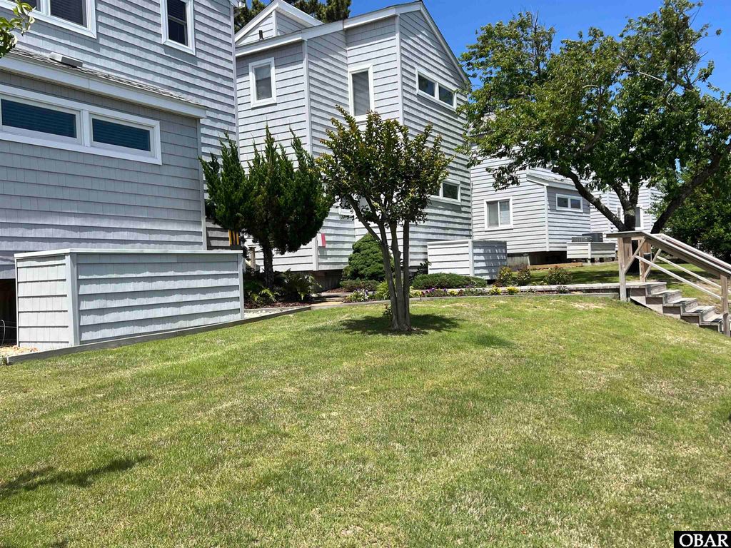Image 29 of property listing at 1318 Duck Rd # G, Duck, NC 27949