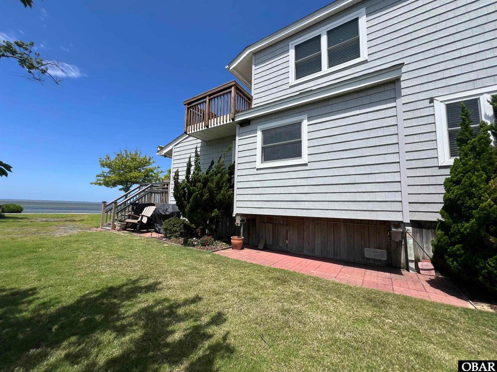 Image 30 of property listing at 1318 Duck Rd # G, Duck, NC 27949