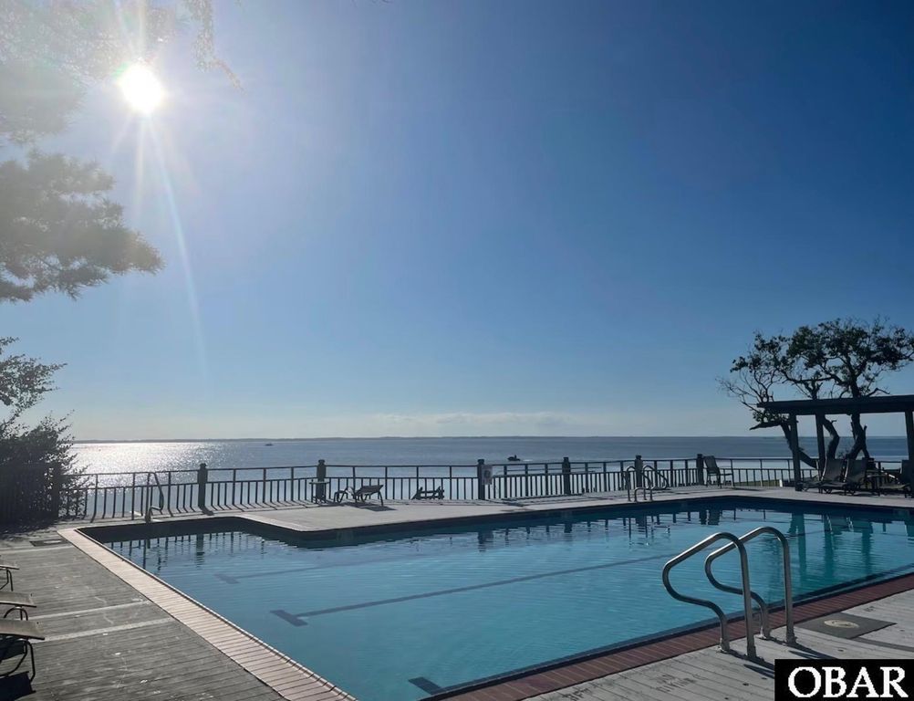 Image 33 of property listing at 1318 Duck Rd # G, Duck, NC 27949