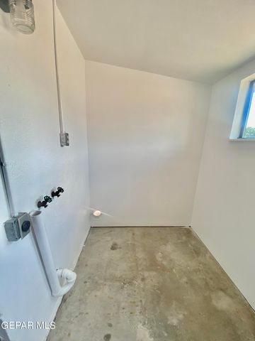 8503 LEO Drive A, El Paso, TX 79904
