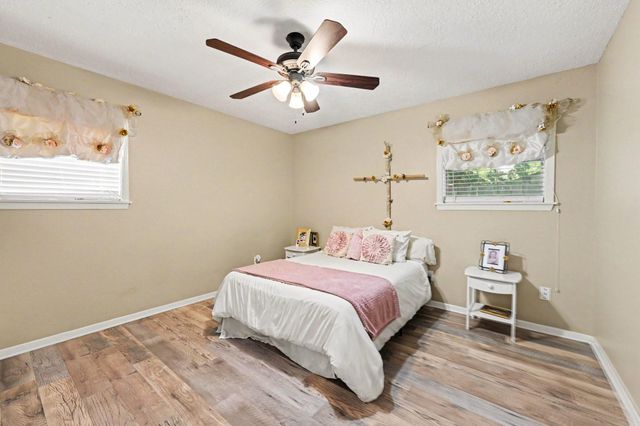 3311 Longfield Circle, Houston, TX 77063