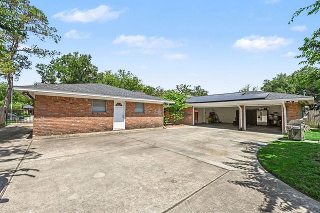 3311 Longfield Circle, Houston, TX 77063
