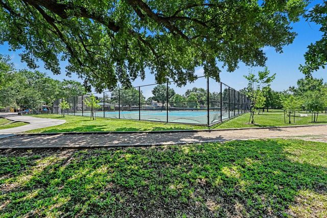 3311 Longfield Circle, Houston, TX 77063