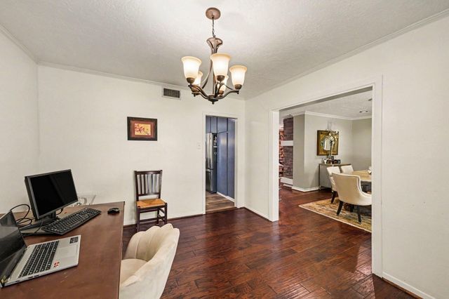 3311 Longfield Circle, Houston, TX 77063