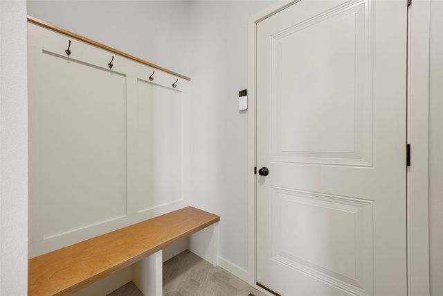 2028 Royal Oak Ridge Road, Marion, IA 52302