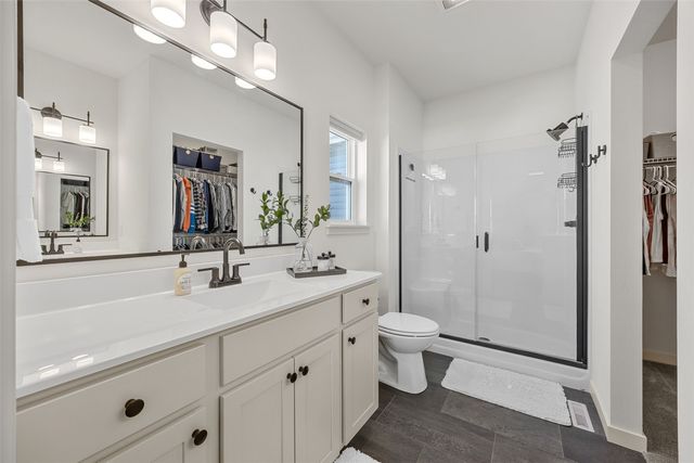 2028 Royal Oak Ridge Road, Marion, IA 52302