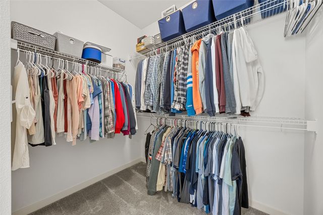 2028 Royal Oak Ridge Road, Marion, IA 52302