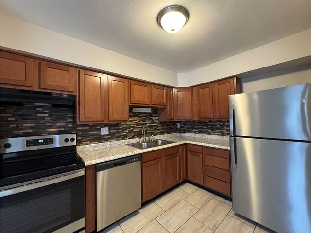 3040 E Dorothy Lane 23, Kettering, OH 45420