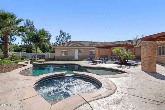 2550 Riave Court, Camarillo, CA 93012