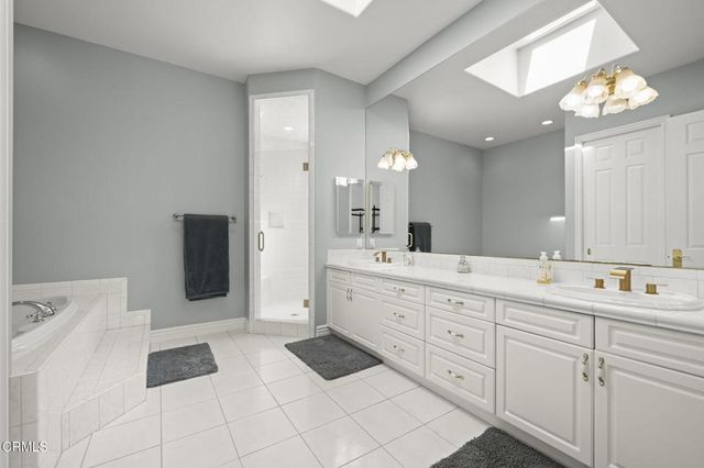 2550 Riave Court, Camarillo, CA 93012