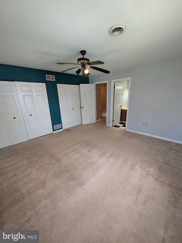 859 OLD SILVER SPRING RD, Mechanicsburg, PA 17055