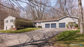 370 Quaker Farms Road, Southbury, CT 06488