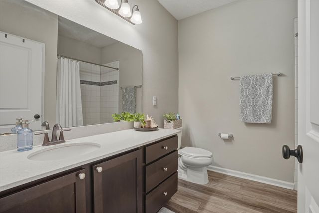 11817 Flowering Peach Ct, Jacksonville, FL 32256