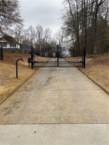 11637 Brown Bridge Road, Covington, GA 30016