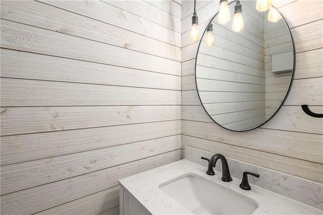 11637 Brown Bridge Road, Covington, GA 30016